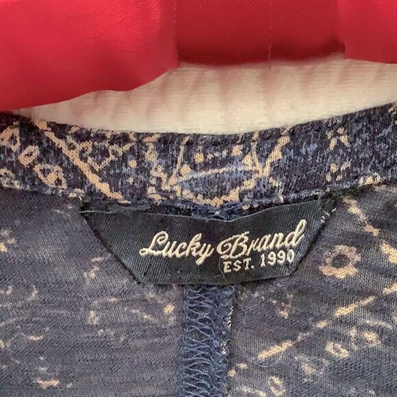 LUCKY BRAND Bandana Print Top 3/4 Sleeve - Picture 8 of 10